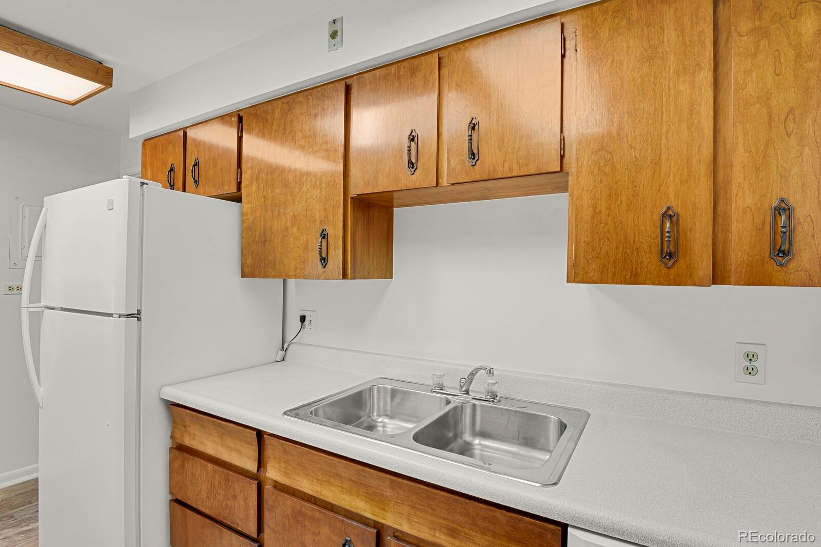 MLS Image #14 for 2983 w layton avenue,englewood, Colorado