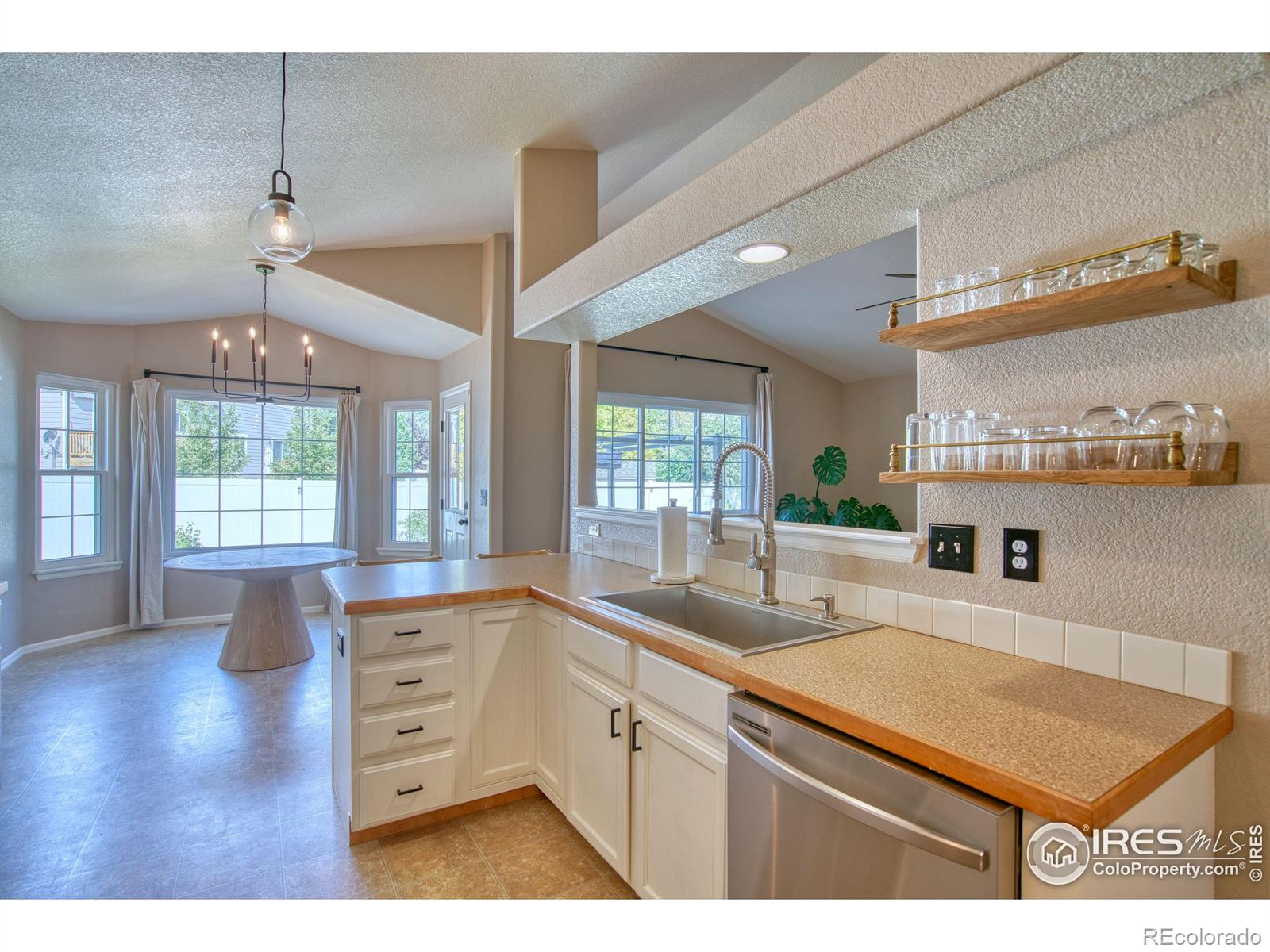MLS Image #11 for 16167  cinnamon circle,mead, Colorado