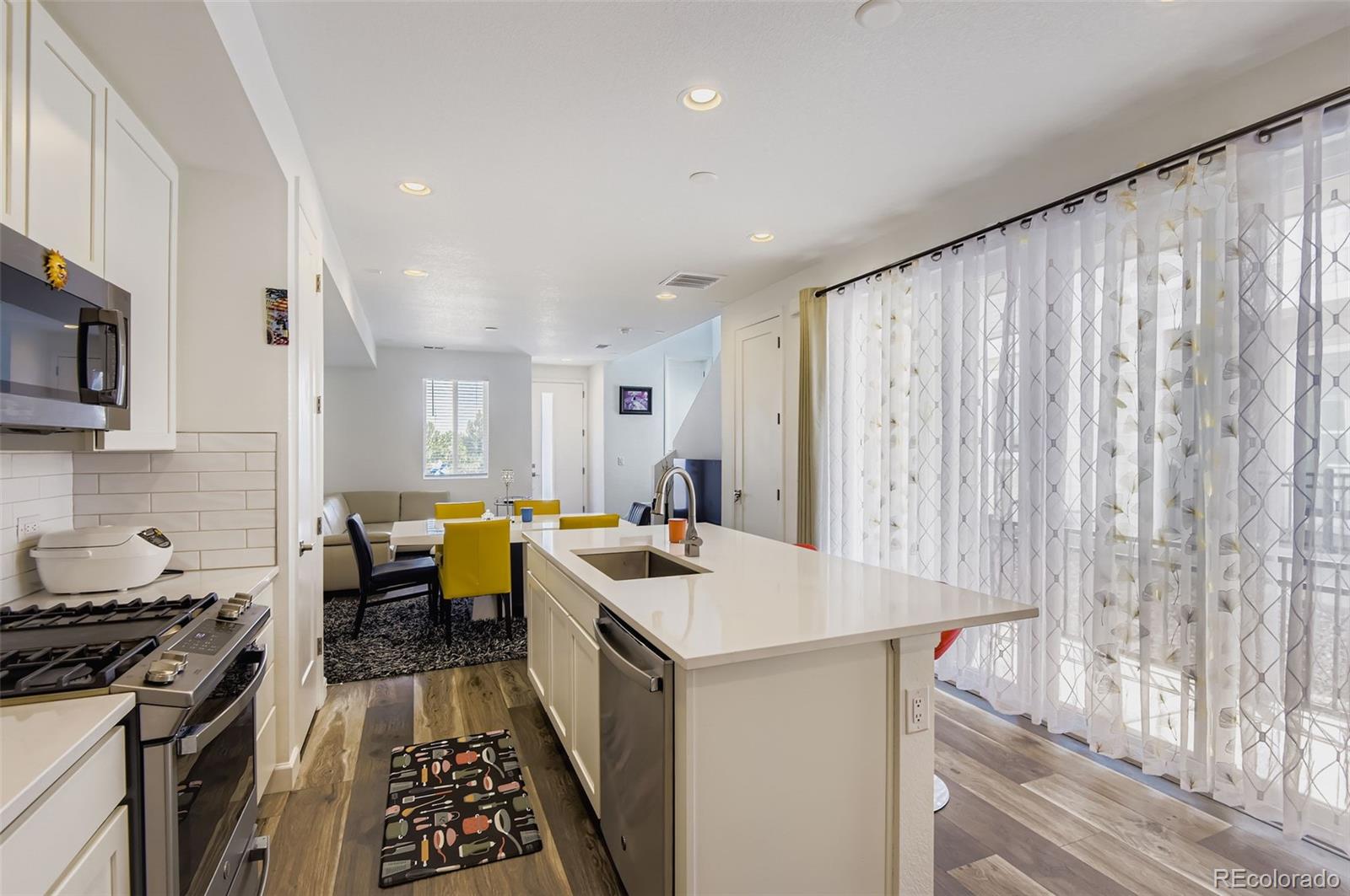 MLS Image #4 for 1653 s andes circle,aurora, Colorado