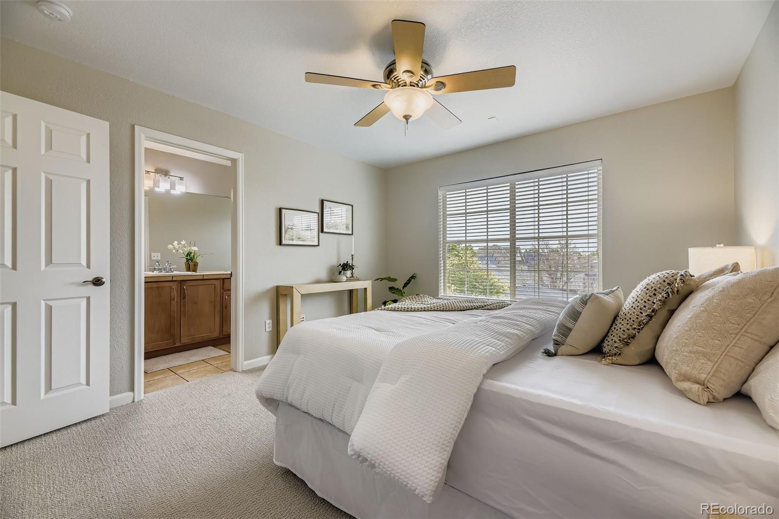 MLS Image #16 for 8719 e 25th avenue,denver, Colorado