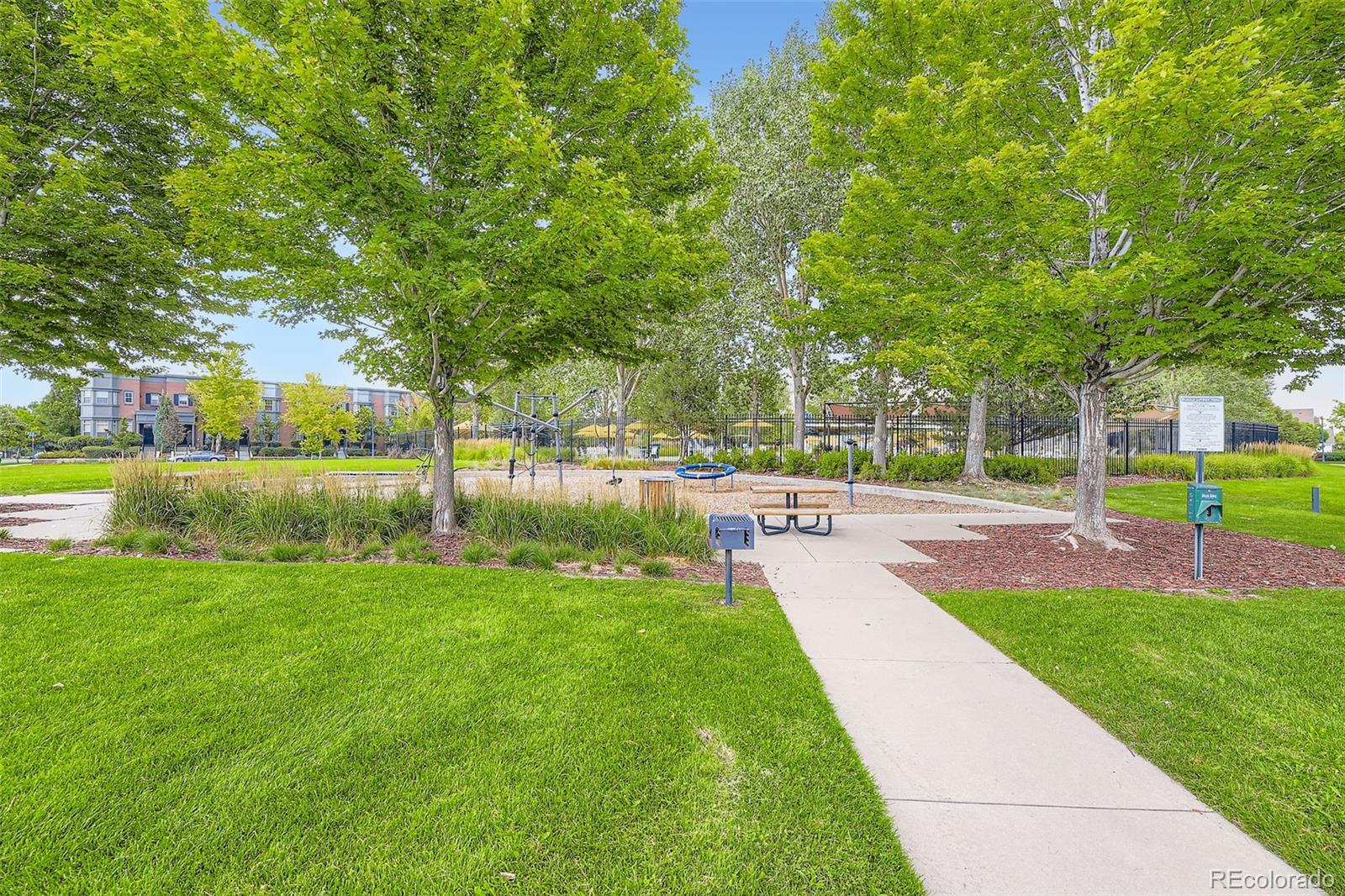 MLS Image #33 for 8719 e 25th avenue,denver, Colorado