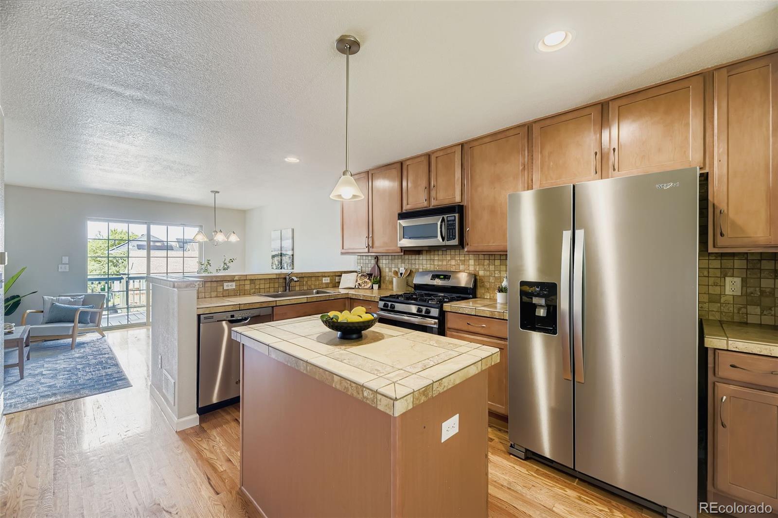 MLS Image #9 for 8719 e 25th avenue,denver, Colorado