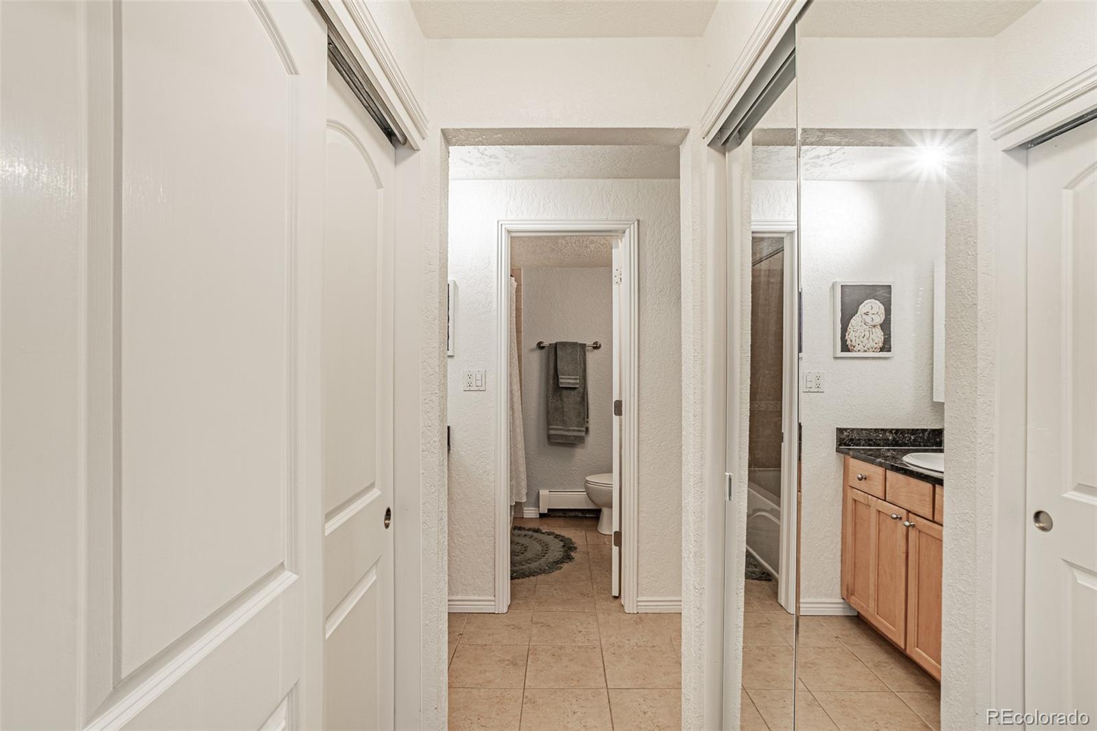 MLS Image #18 for 1151 n marion street,denver, Colorado