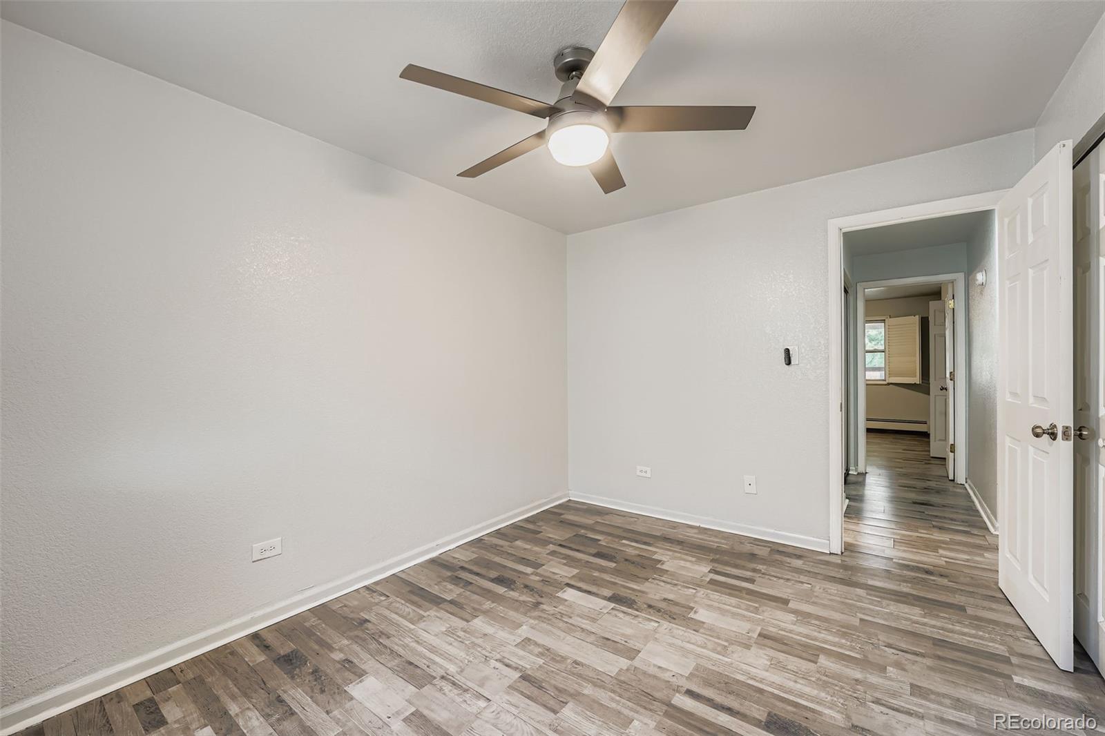 MLS Image #16 for 2190 s holly street,denver, Colorado