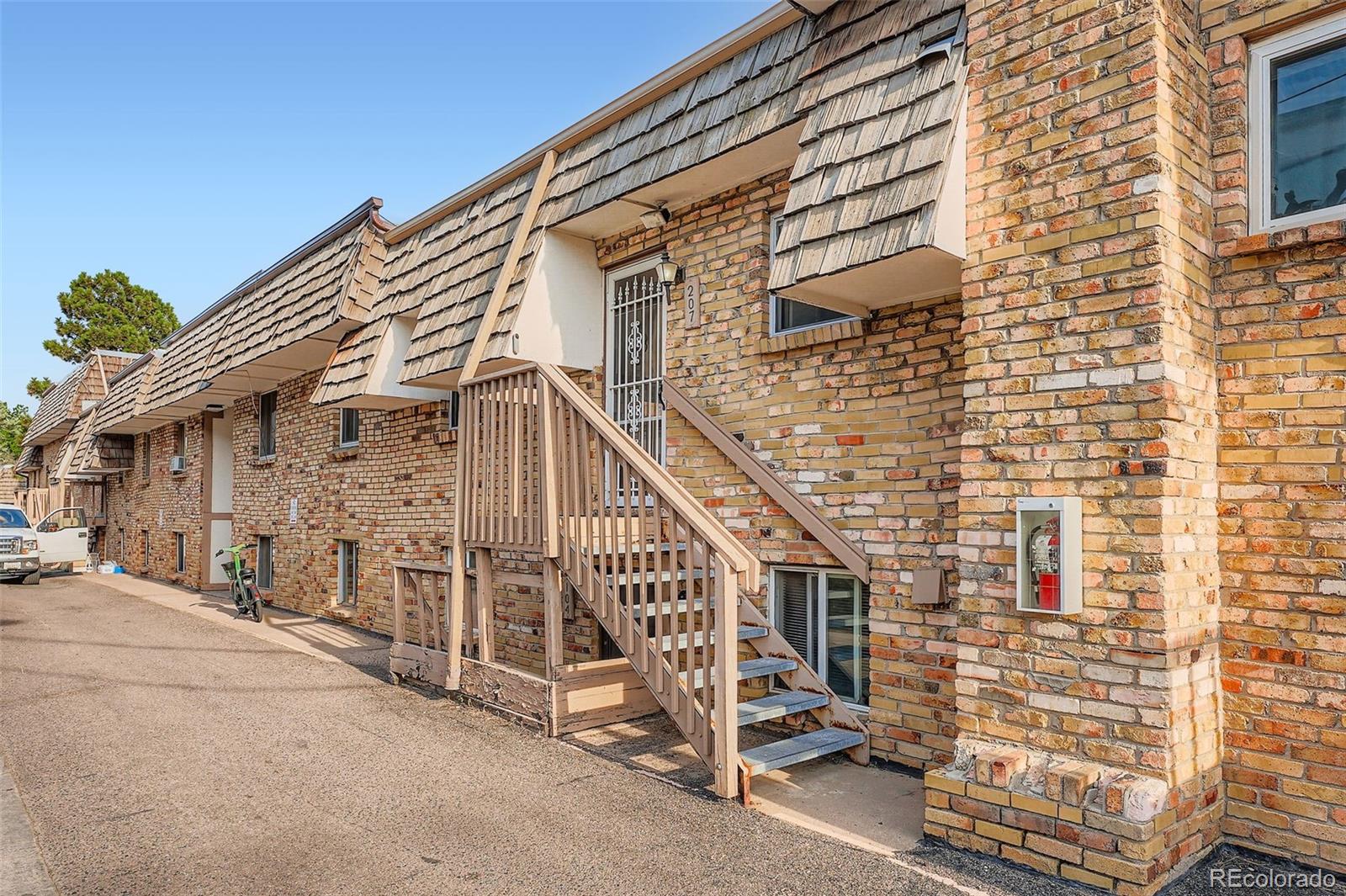 MLS Image #27 for 2190 s holly street,denver, Colorado