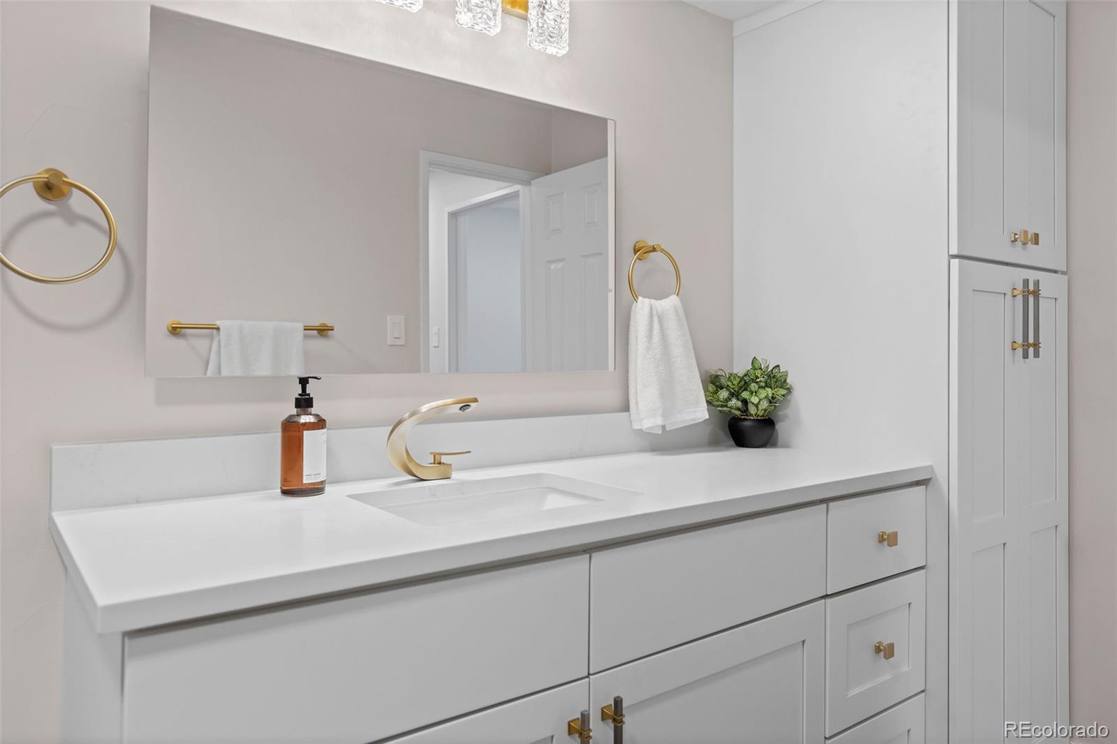 MLS Image #19 for 7495 e quincy avenue,denver, Colorado