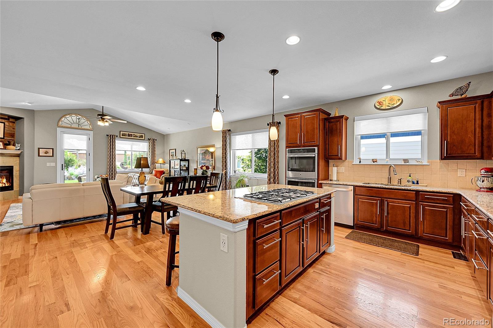 MLS Image #11 for 15055  ulster way,thornton, Colorado
