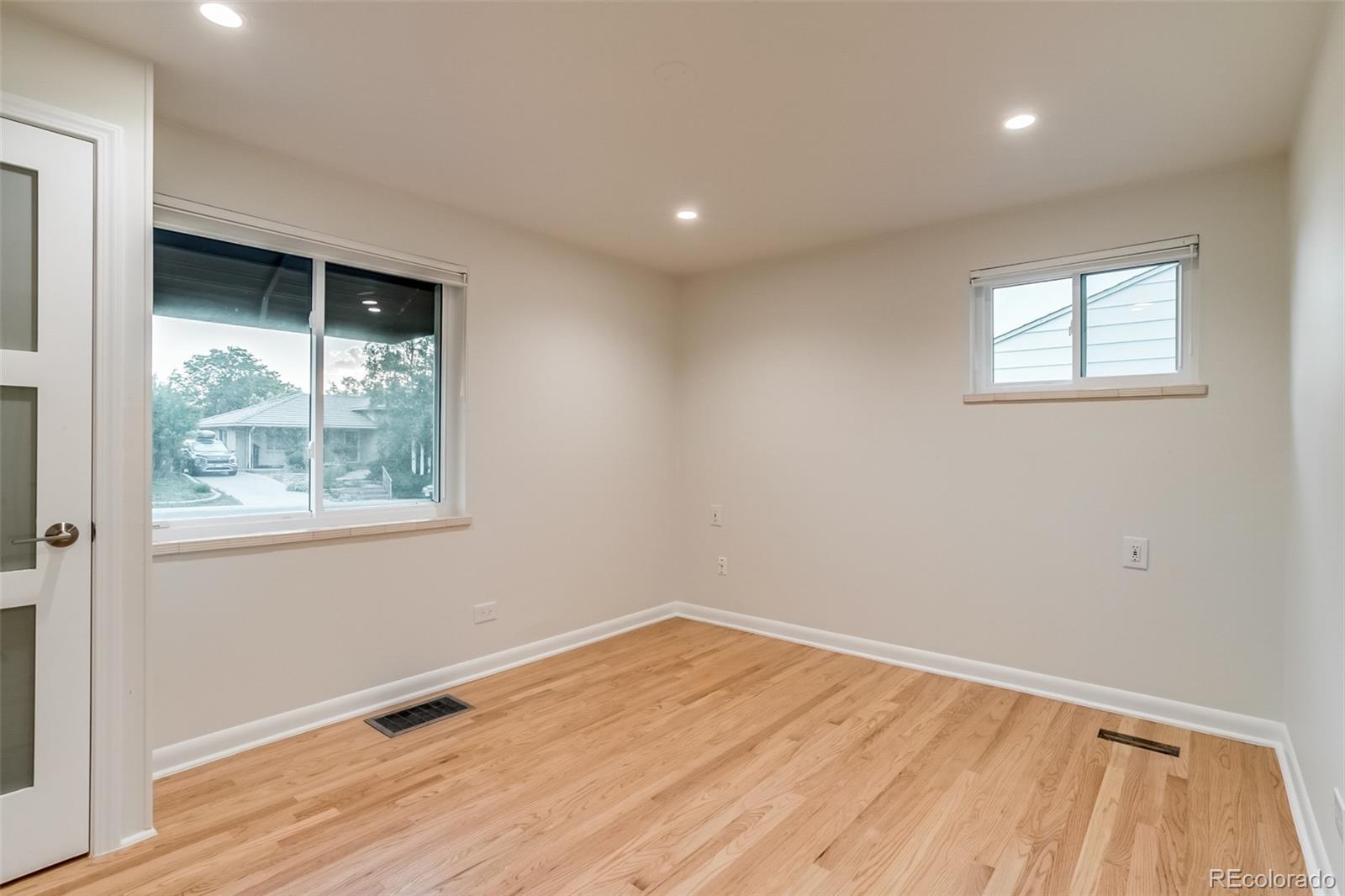 MLS Image #12 for 488 s leyden street,denver, Colorado