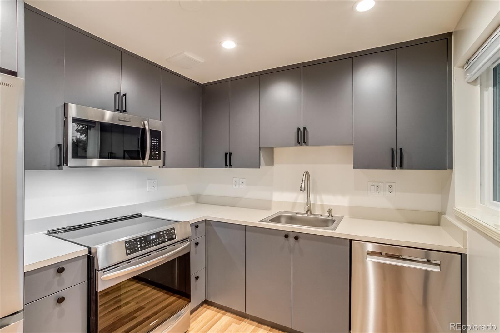 MLS Image #20 for 488 s leyden street,denver, Colorado