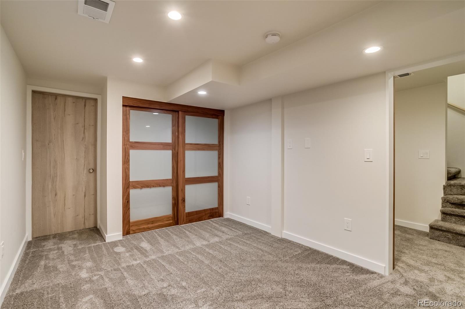 MLS Image #25 for 488 s leyden street,denver, Colorado