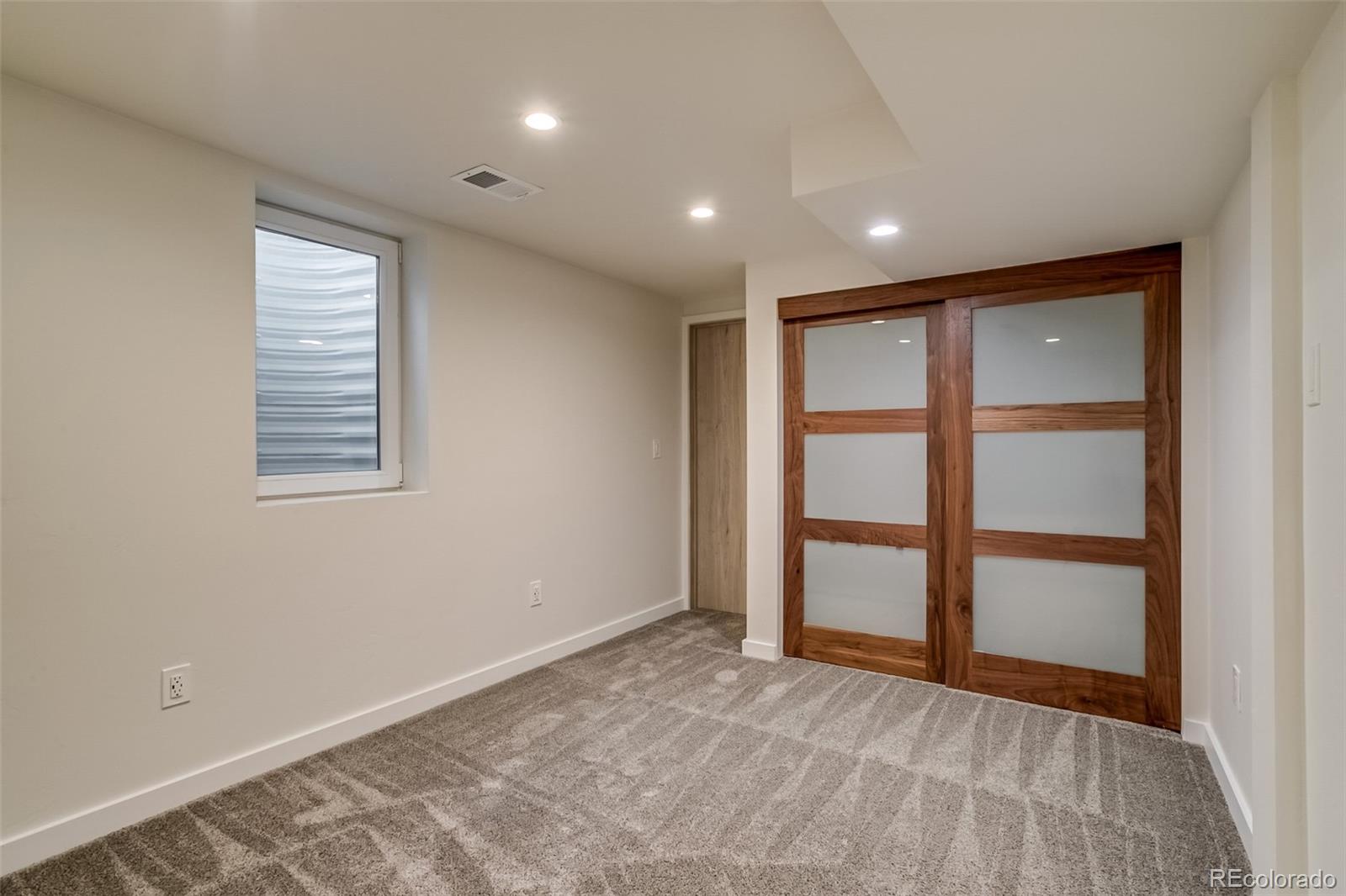 MLS Image #26 for 488 s leyden street,denver, Colorado