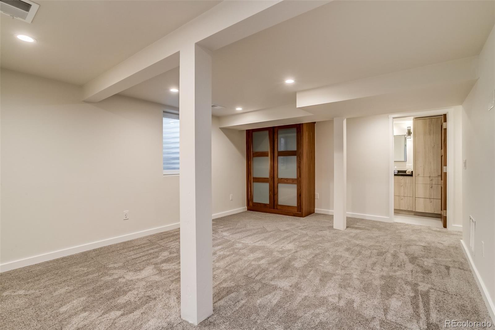 MLS Image #31 for 488 s leyden street,denver, Colorado
