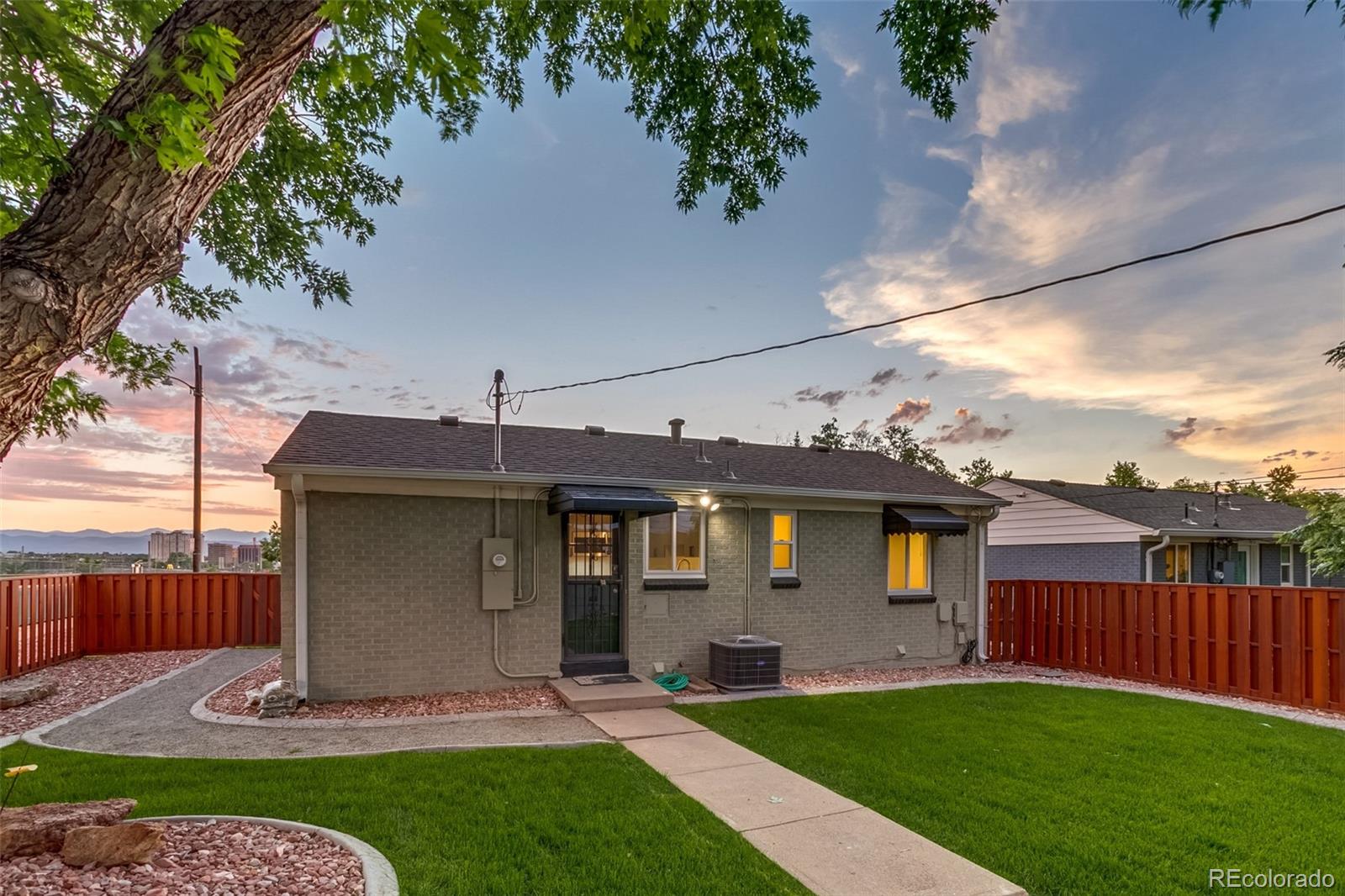 MLS Image #4 for 488 s leyden street,denver, Colorado