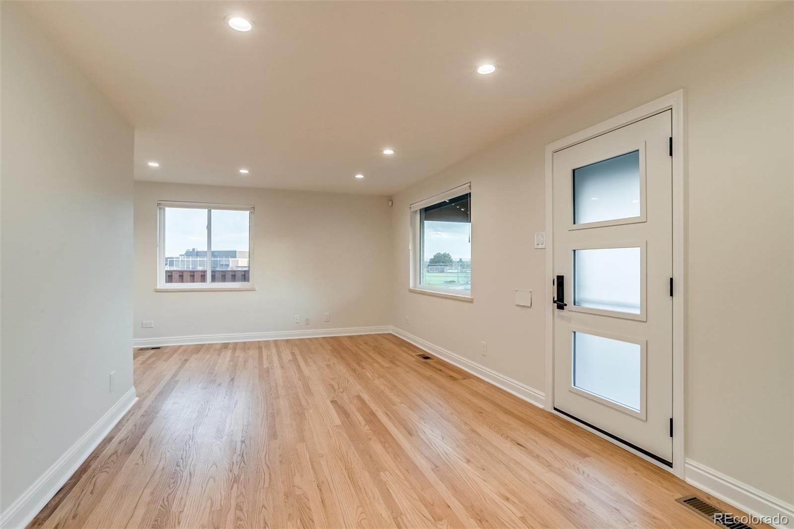 MLS Image #7 for 488 s leyden street,denver, Colorado