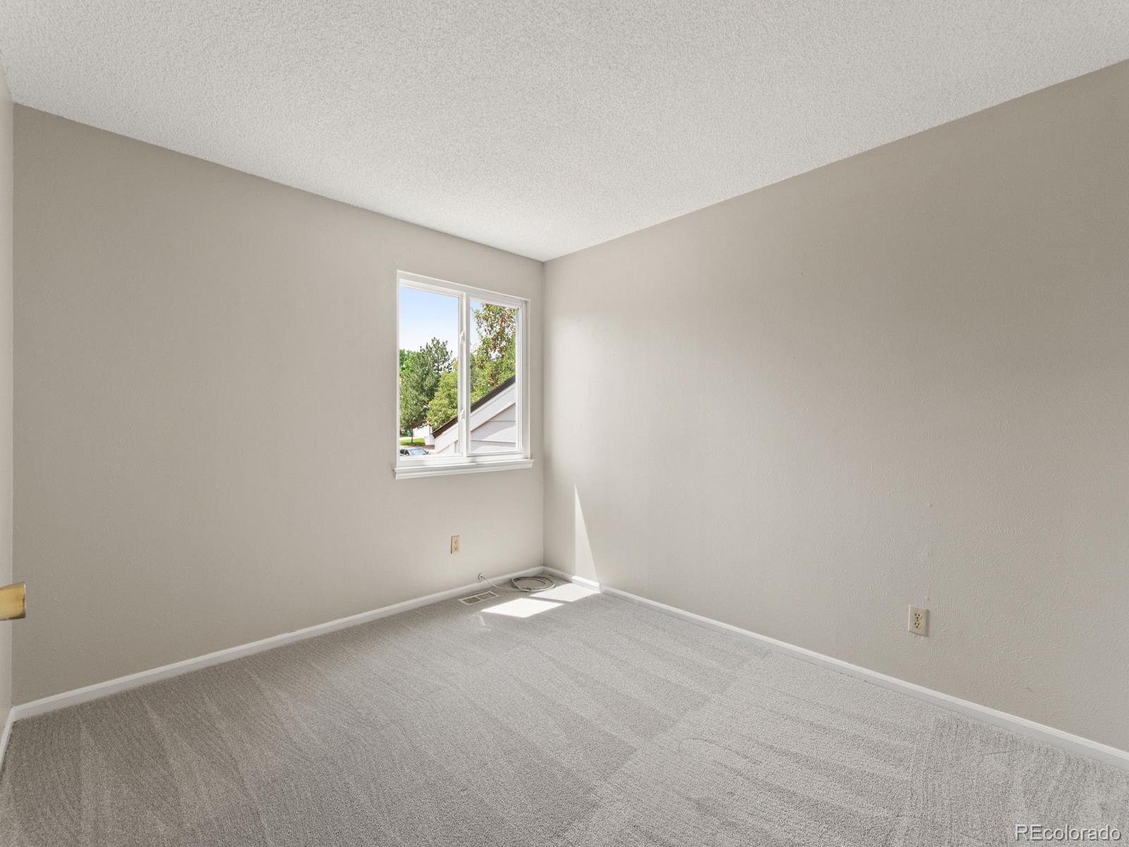 MLS Image #13 for 2764 s sedalia street,aurora, Colorado