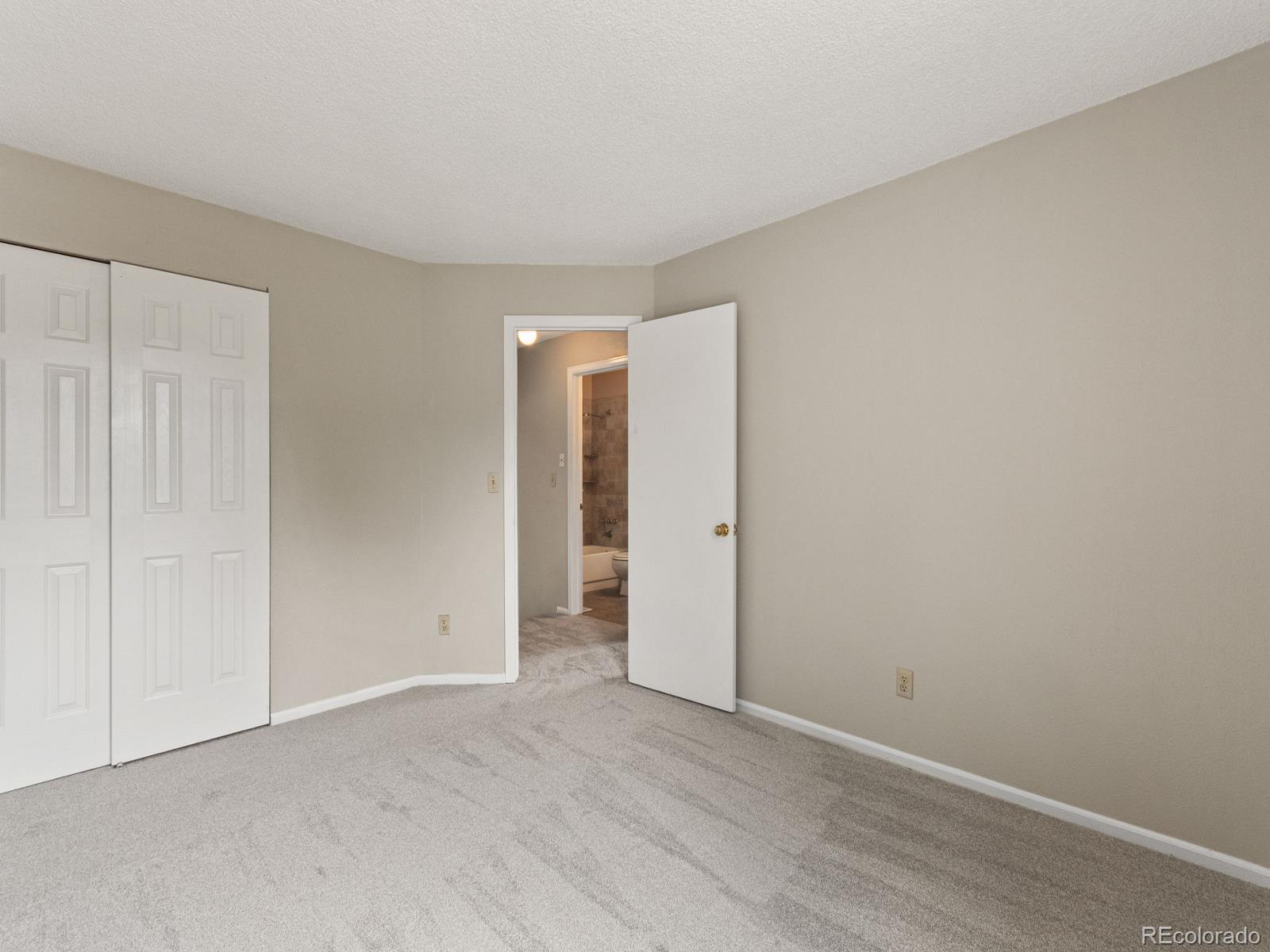 MLS Image #14 for 2764 s sedalia street,aurora, Colorado