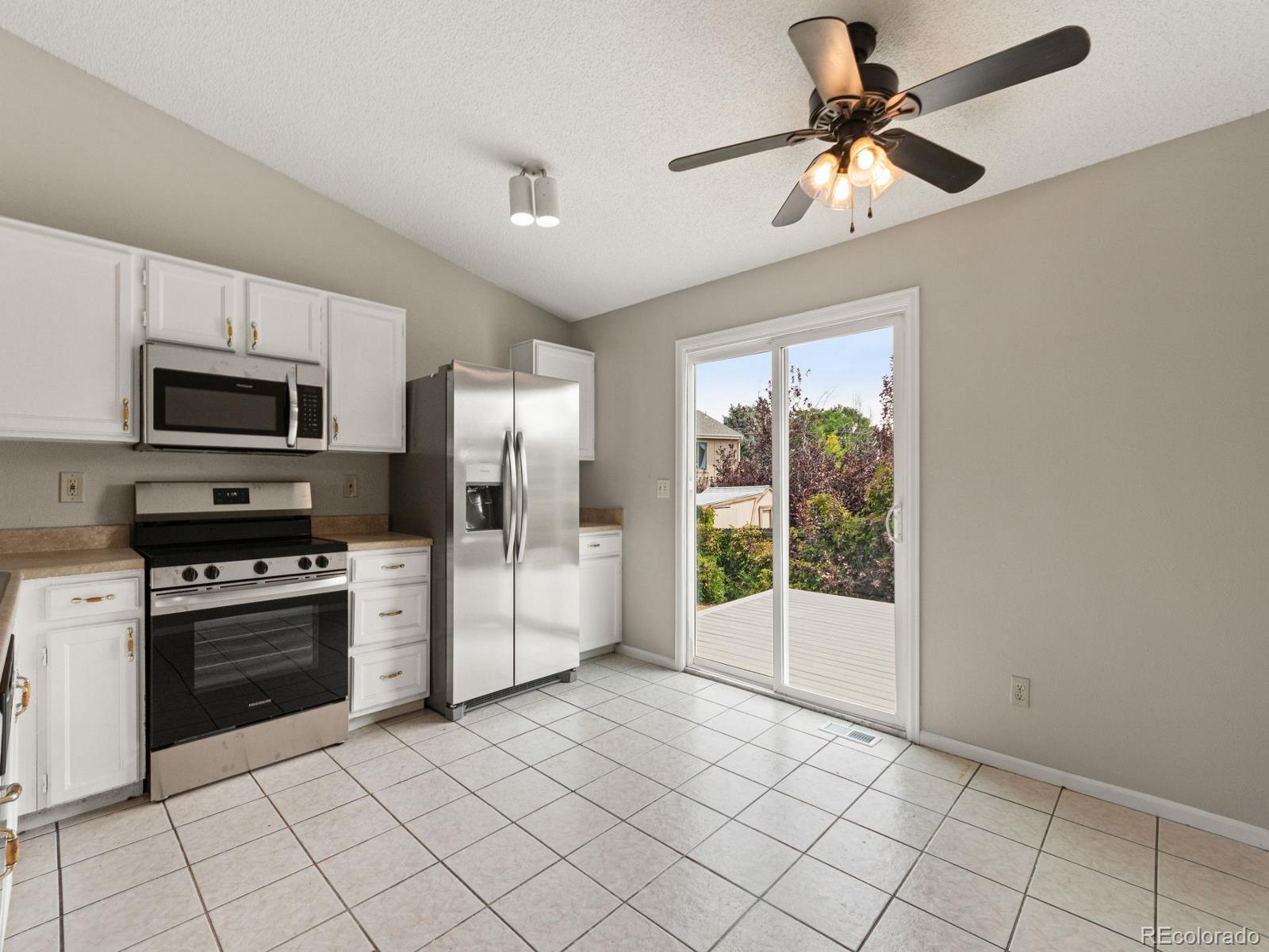 MLS Image #7 for 2764 s sedalia street,aurora, Colorado