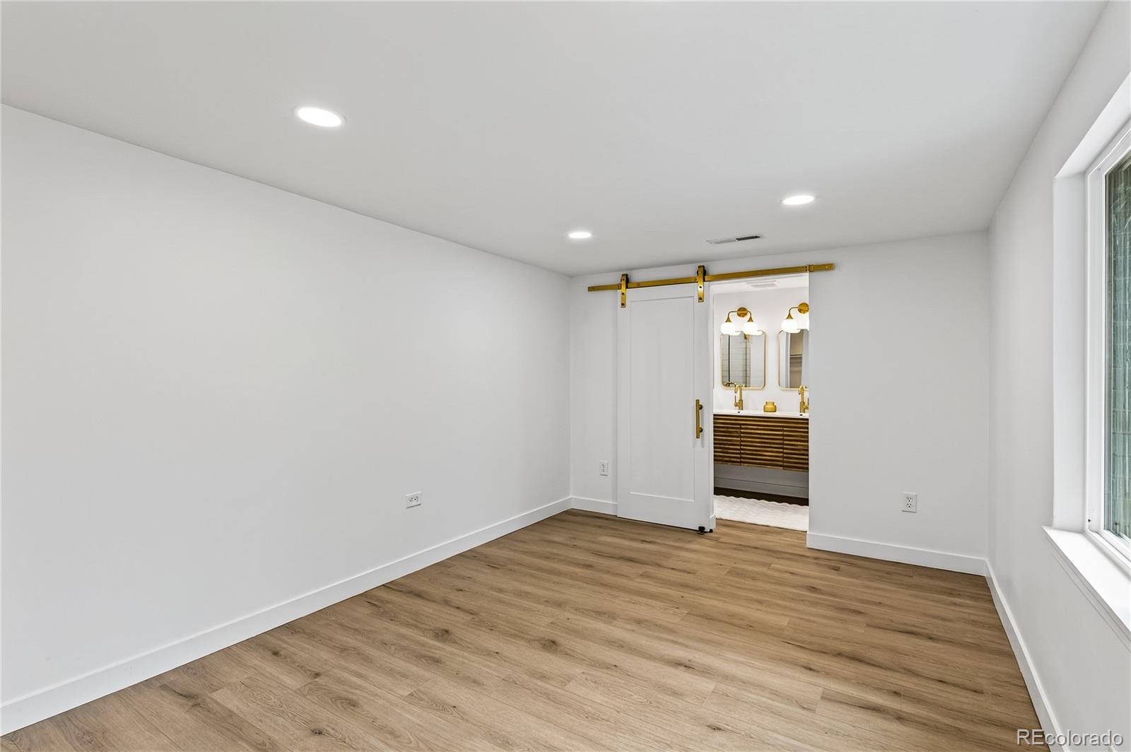 MLS Image #13 for 3070  cherry street,denver, Colorado
