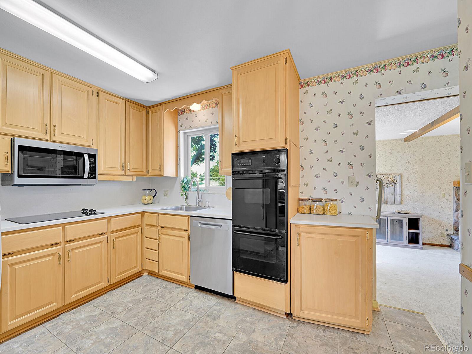 MLS Image #9 for 1685 e noble place,centennial, Colorado