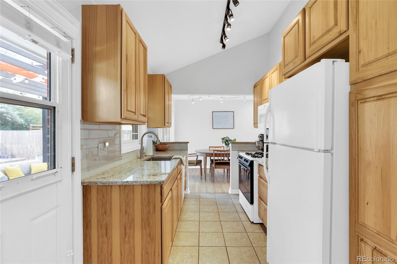 MLS Image #15 for 5610 e cornell avenue,denver, Colorado