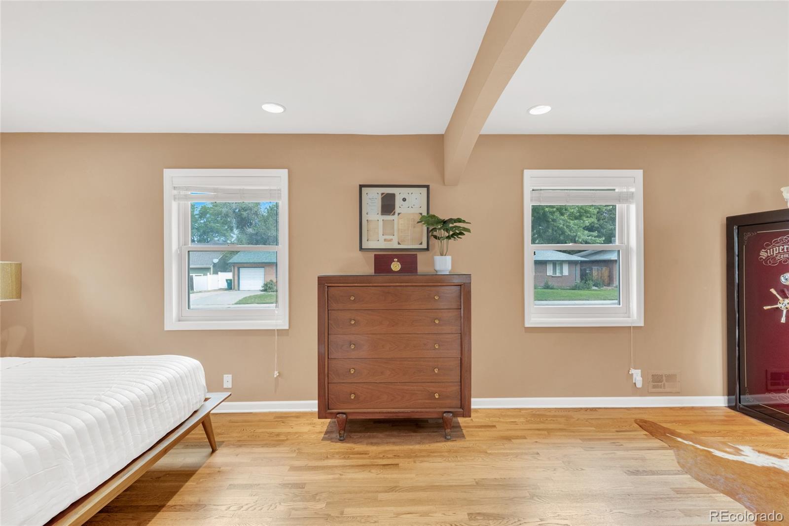 MLS Image #19 for 5610 e cornell avenue,denver, Colorado