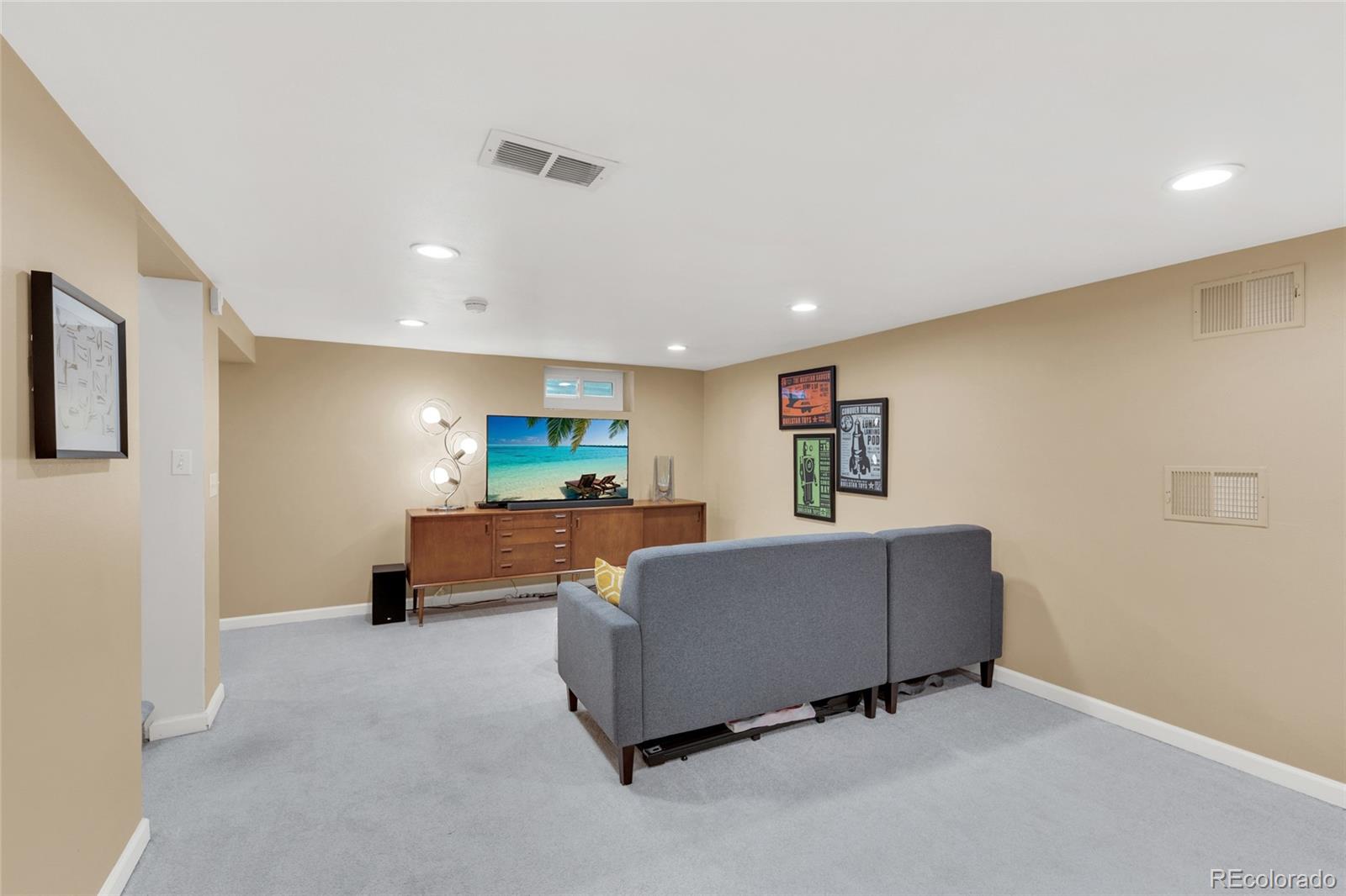 MLS Image #24 for 5610 e cornell avenue,denver, Colorado