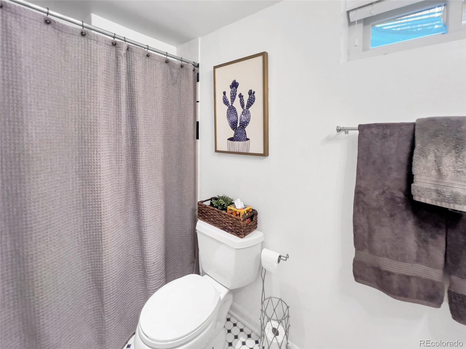 MLS Image #34 for 5610 e cornell avenue,denver, Colorado