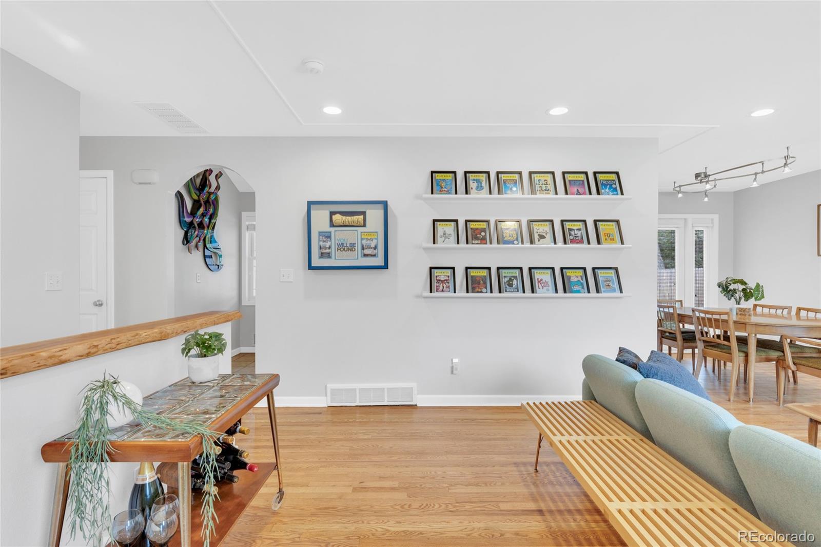 MLS Image #4 for 5610 e cornell avenue,denver, Colorado