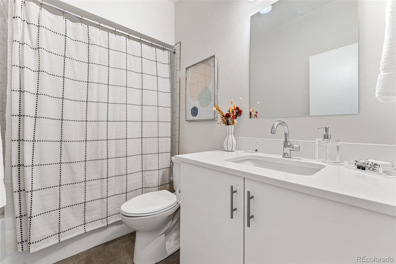 MLS Image #22 for 3450 n downing street,denver, Colorado