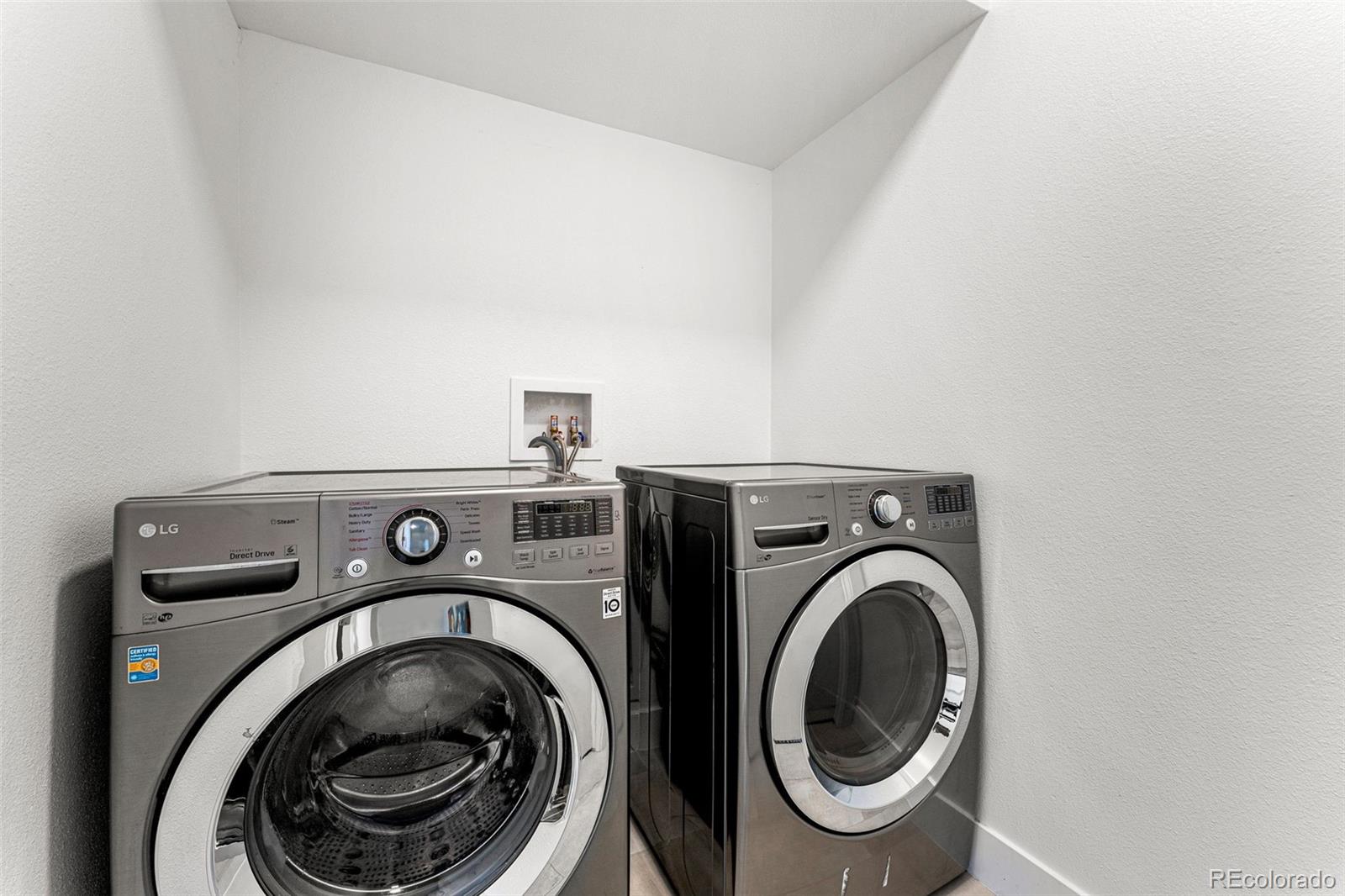 MLS Image #23 for 3450 n downing street,denver, Colorado
