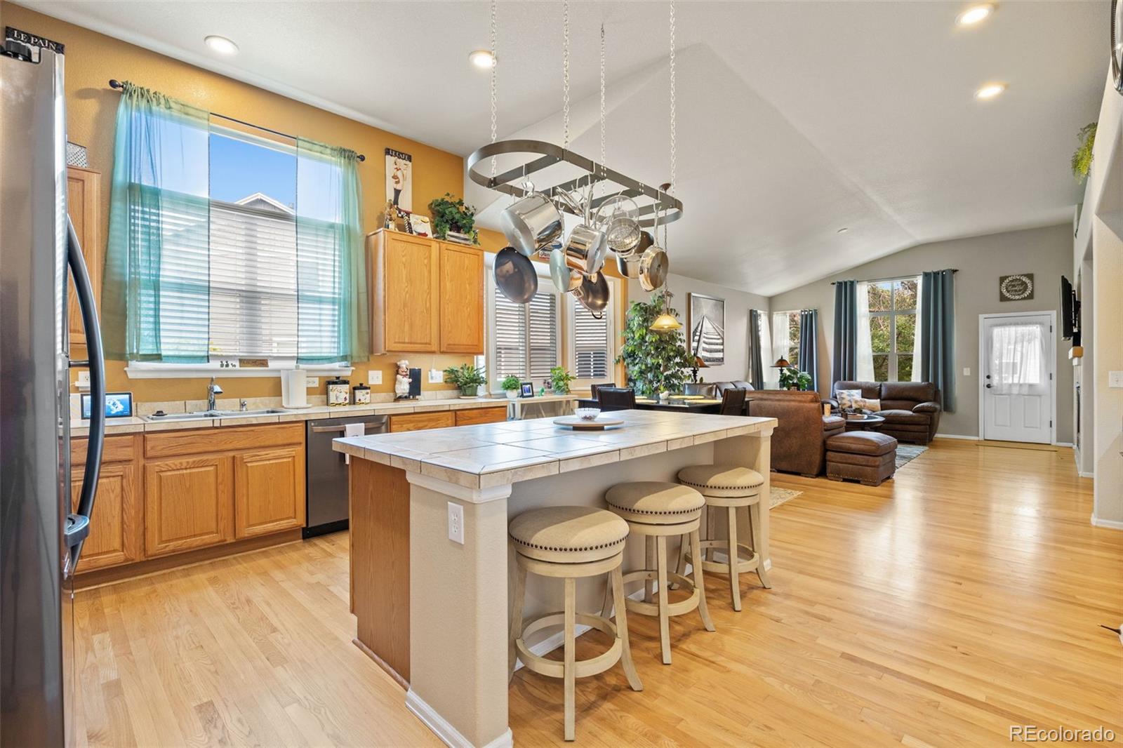 MLS Image #15 for 11092  newark street,commerce city, Colorado