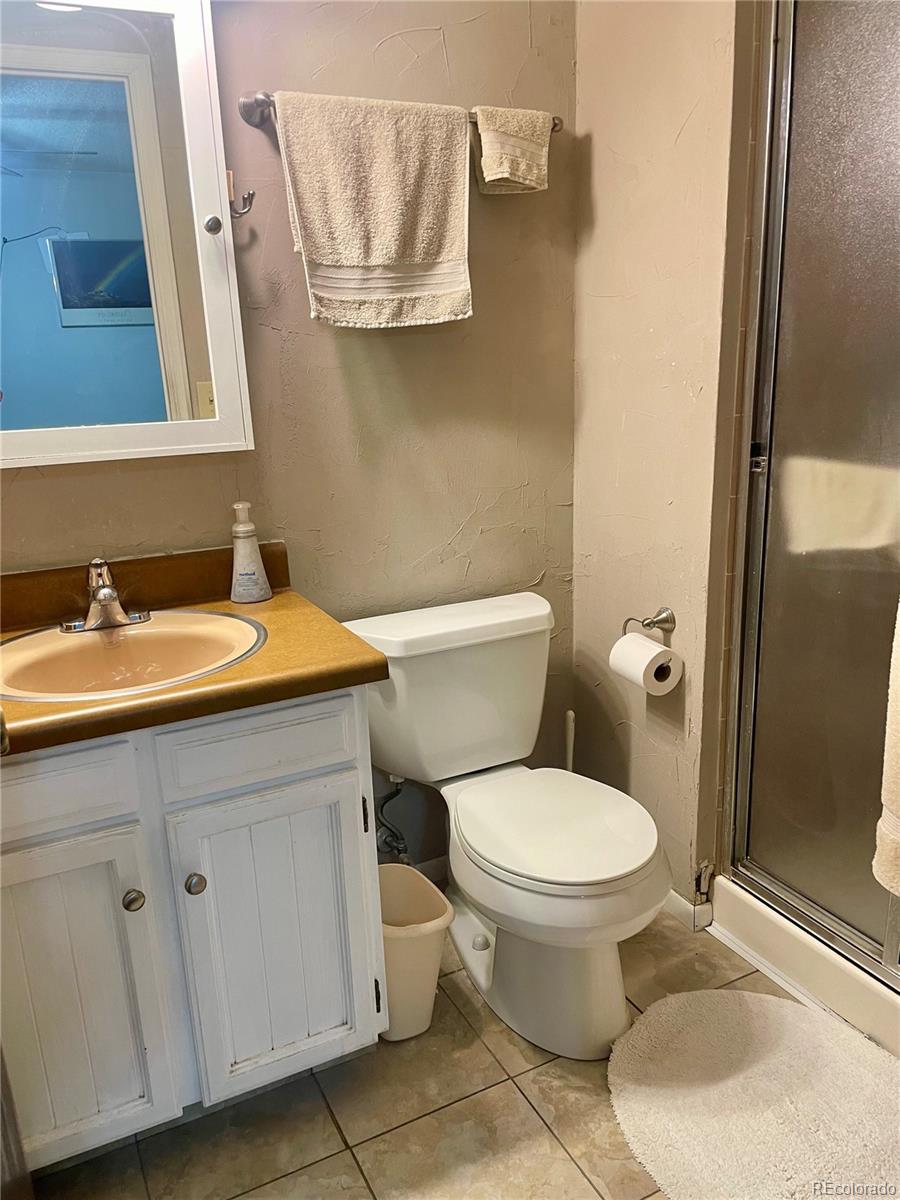 MLS Image #12 for 4900 s garrison street,littleton, Colorado