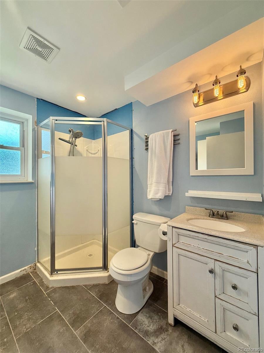 MLS Image #26 for 16497 e vassar avenue,aurora, Colorado