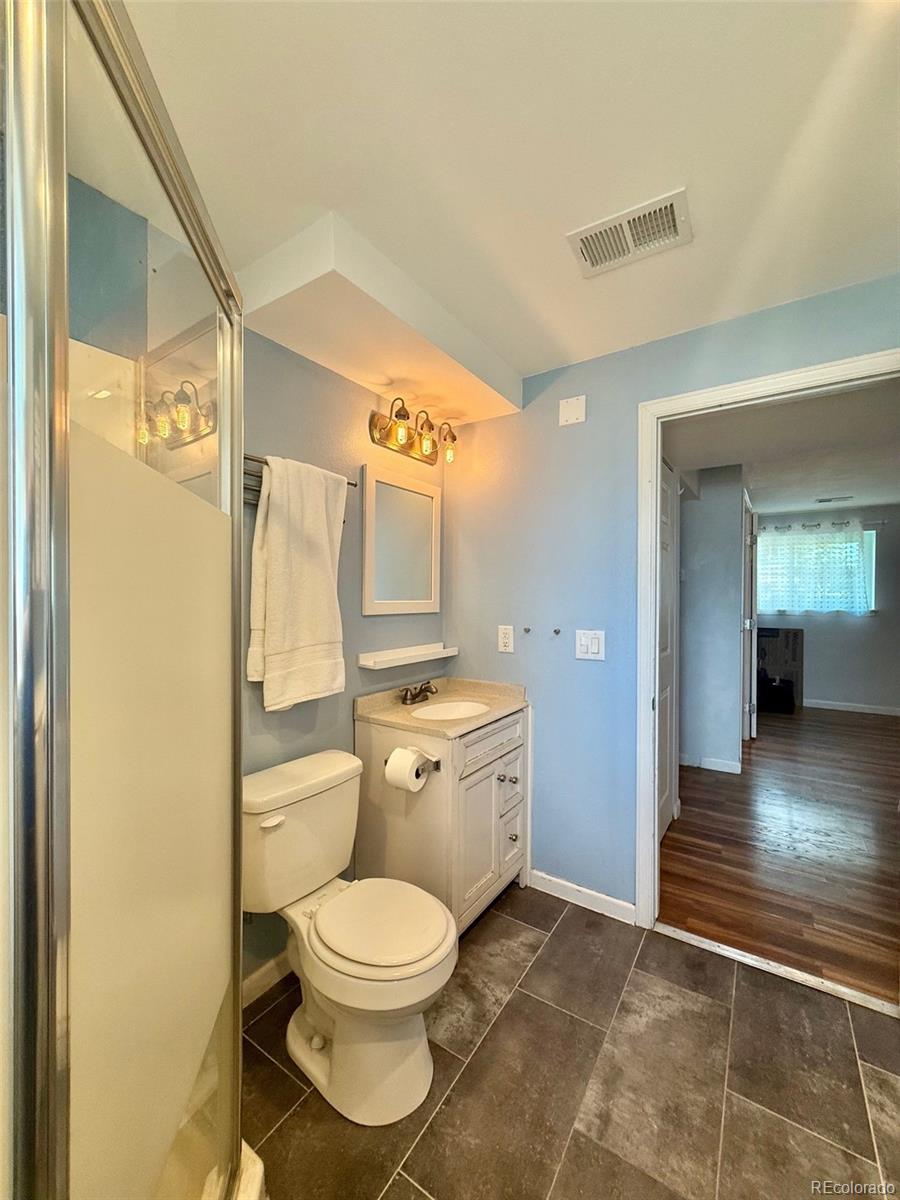 MLS Image #28 for 16497 e vassar avenue,aurora, Colorado