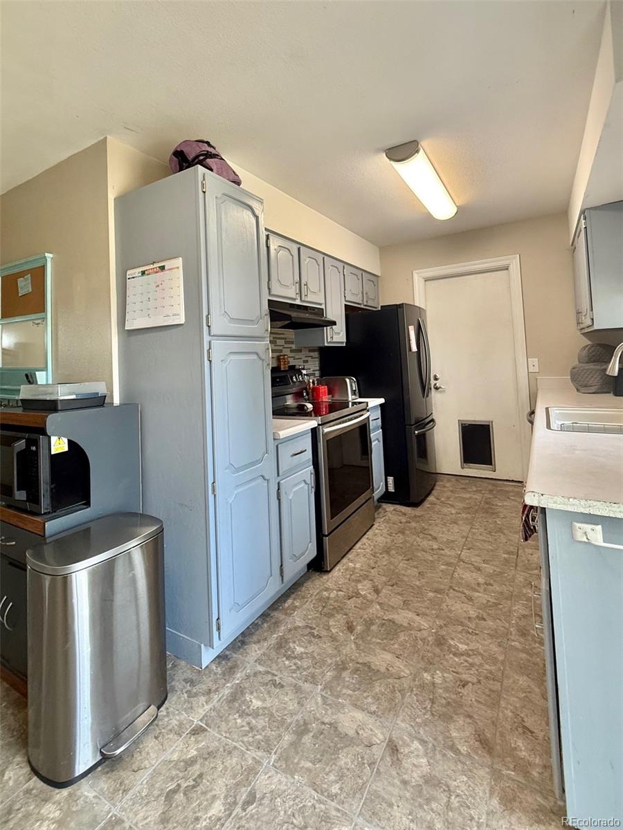 MLS Image #9 for 16497 e vassar avenue,aurora, Colorado