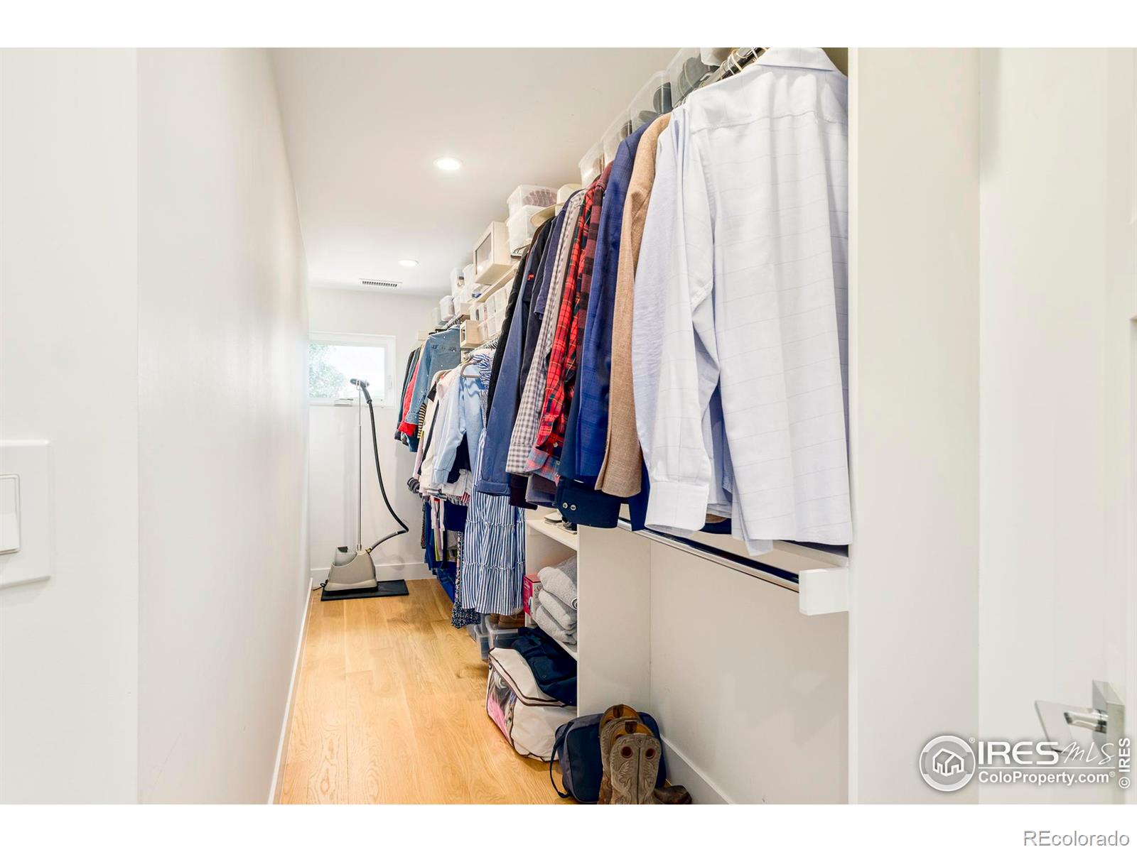 MLS Image #16 for 3957  utica street,denver, Colorado