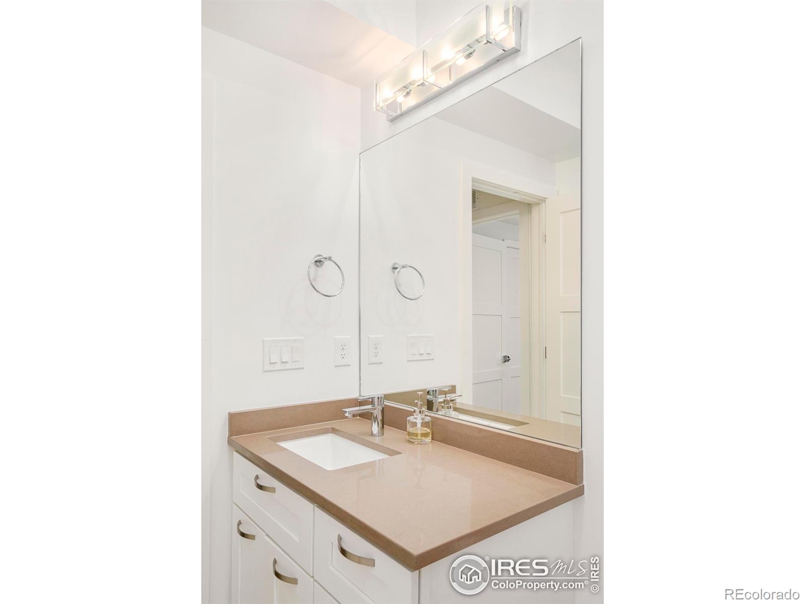 MLS Image #26 for 3957  utica street,denver, Colorado