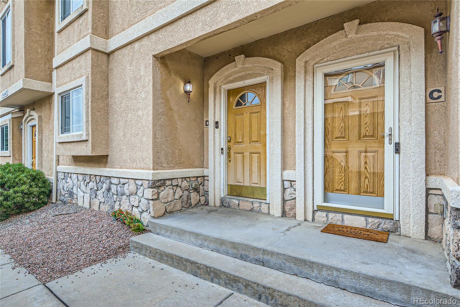 MLS Image #5 for 1447  madison ridge heights,colorado springs, Colorado