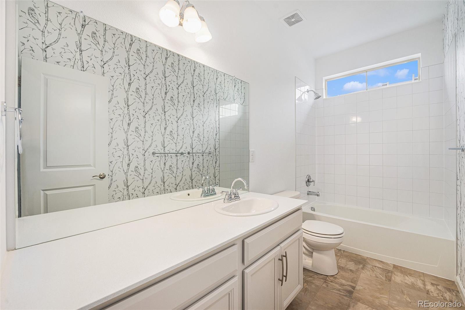 MLS Image #13 for 26987 e maple avenue,aurora, Colorado