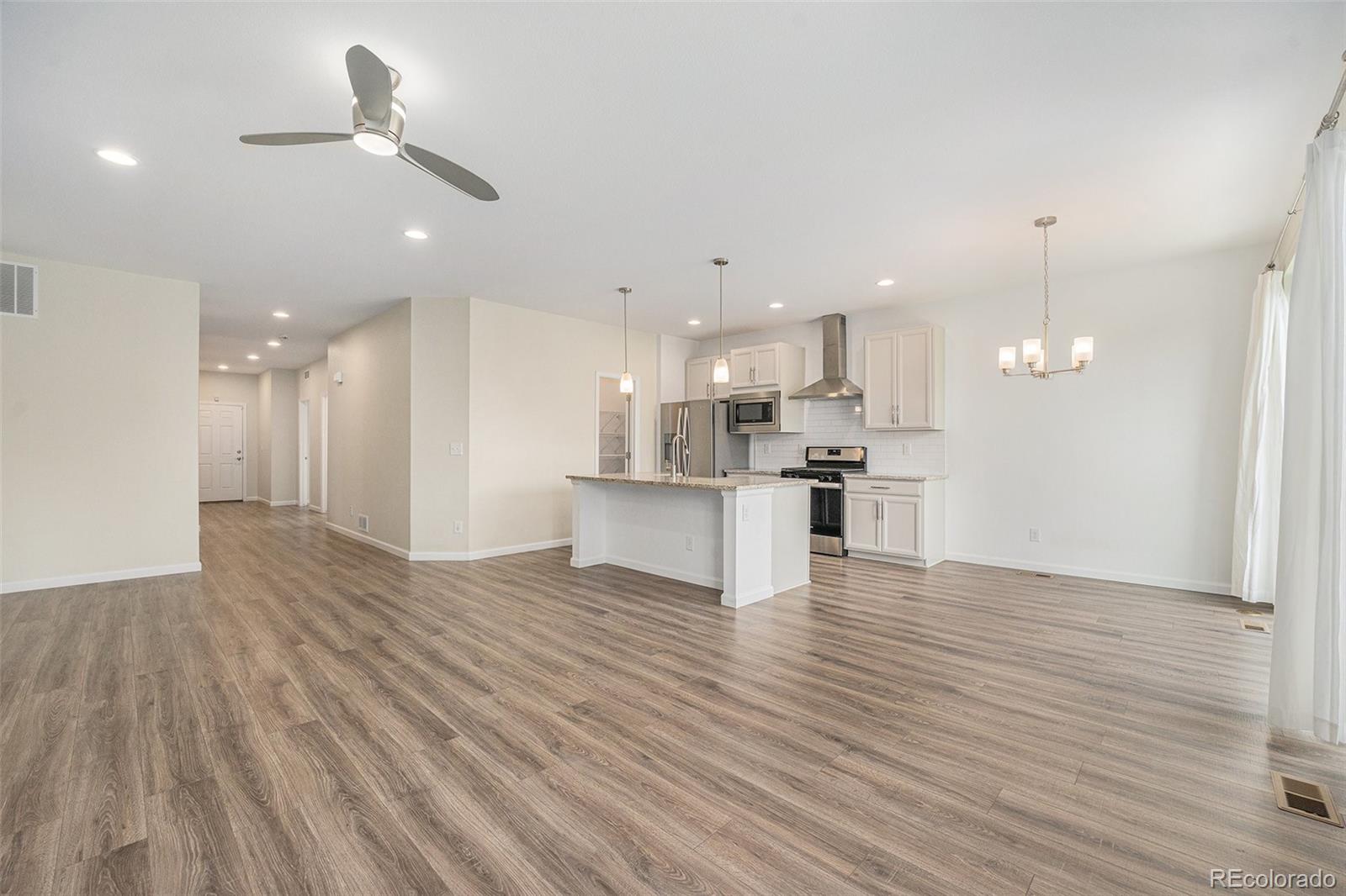 MLS Image #8 for 26987 e maple avenue,aurora, Colorado