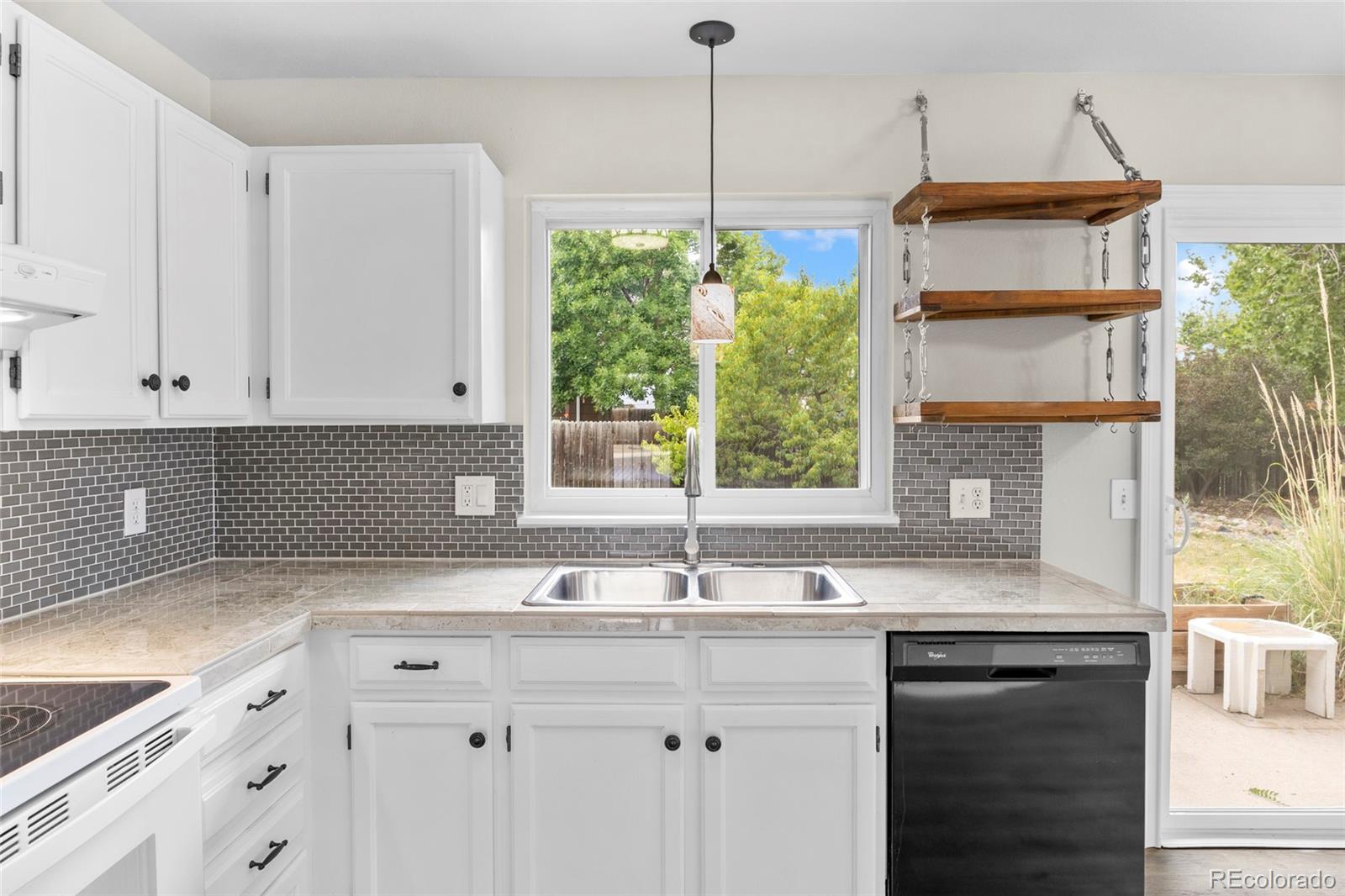 MLS Image #7 for 8537 w floyd avenue,lakewood, Colorado