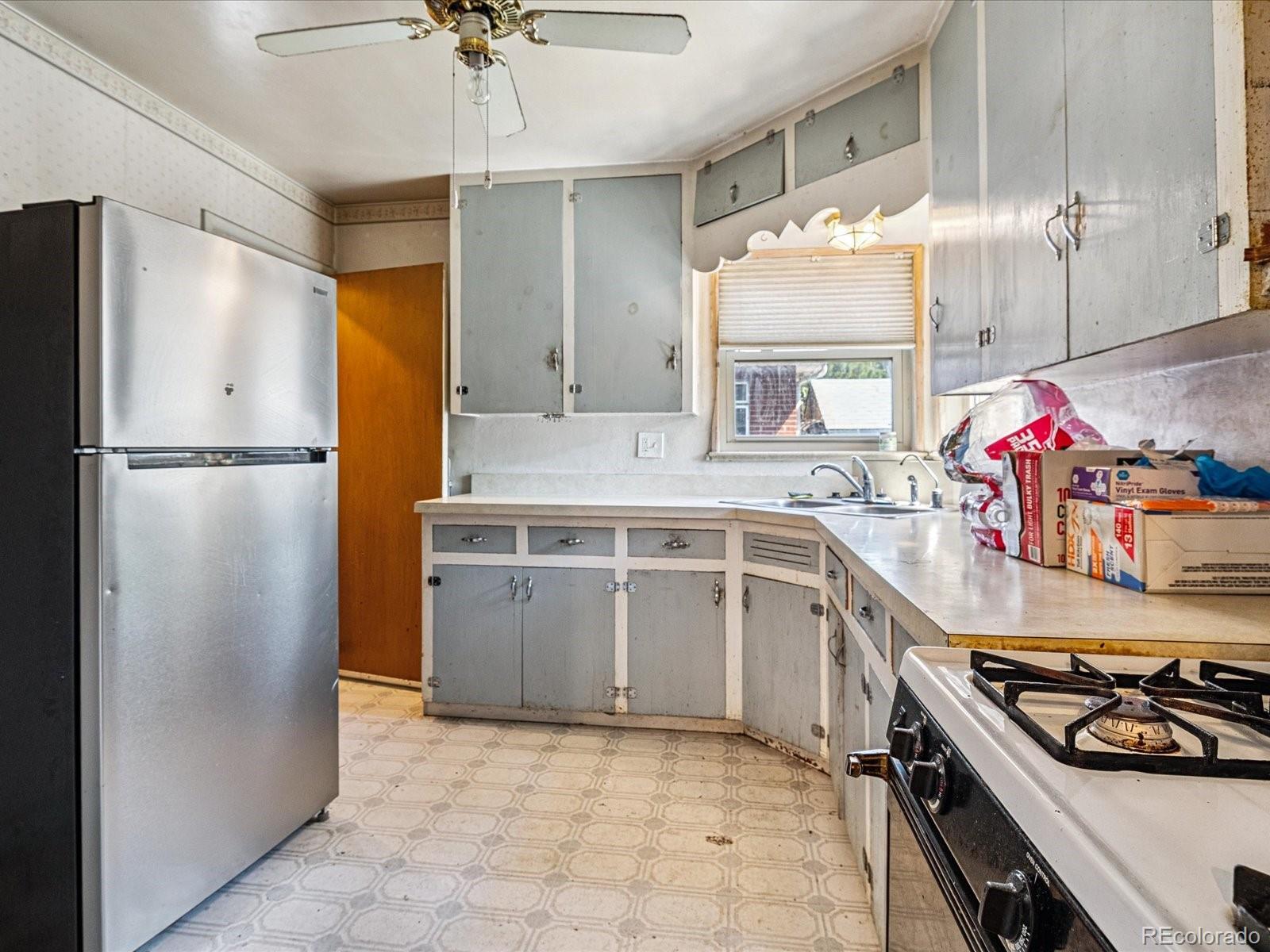 MLS Image #17 for 1012  lansing street,aurora, Colorado