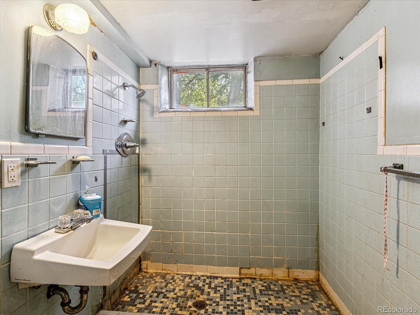 MLS Image #20 for 1012  lansing street,aurora, Colorado