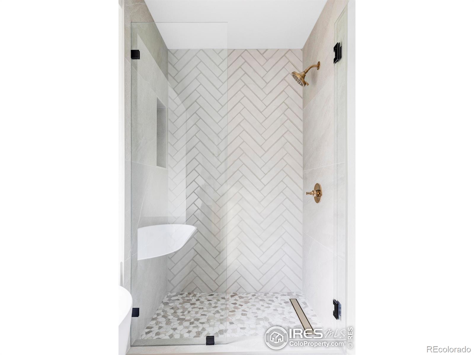 MLS Image #16 for 823  trail ridge drive,louisville, Colorado