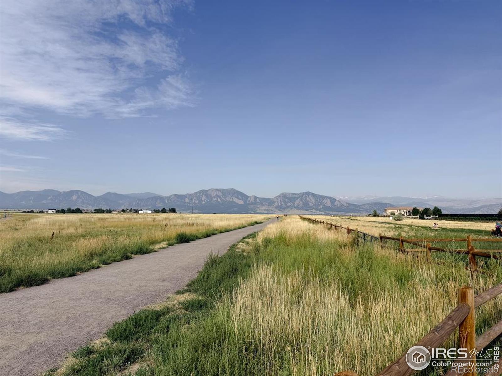 MLS Image #32 for 823  trail ridge drive,louisville, Colorado
