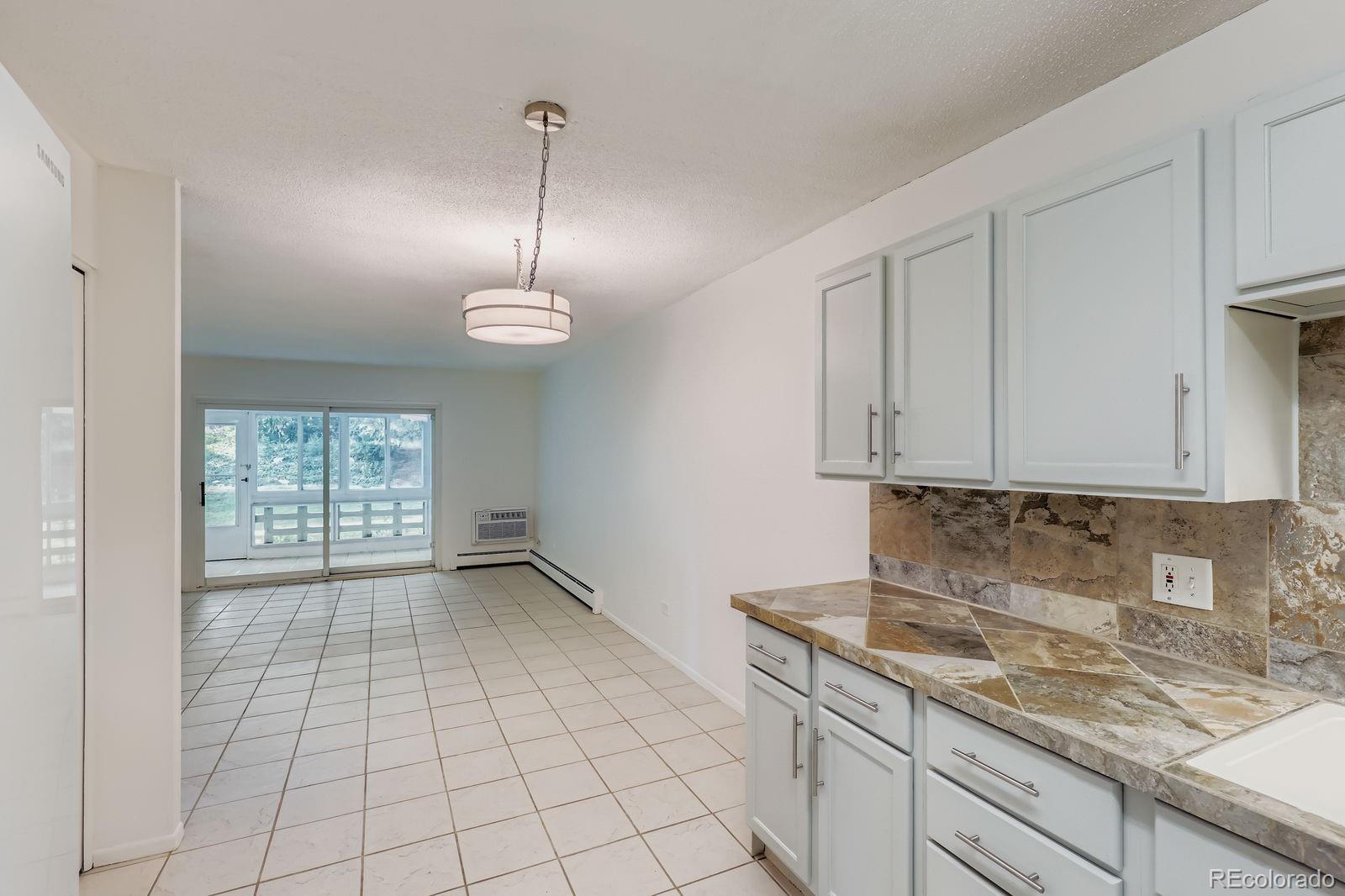 MLS Image #3 for 675 s alton way 2a,denver, Colorado