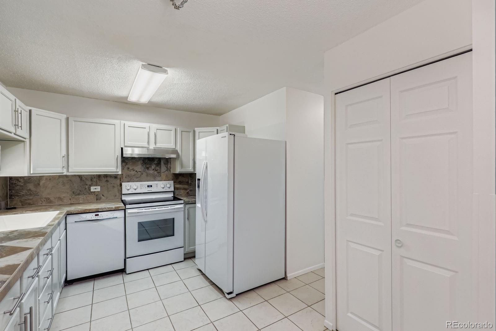 MLS Image #5 for 675 s alton way 2a,denver, Colorado