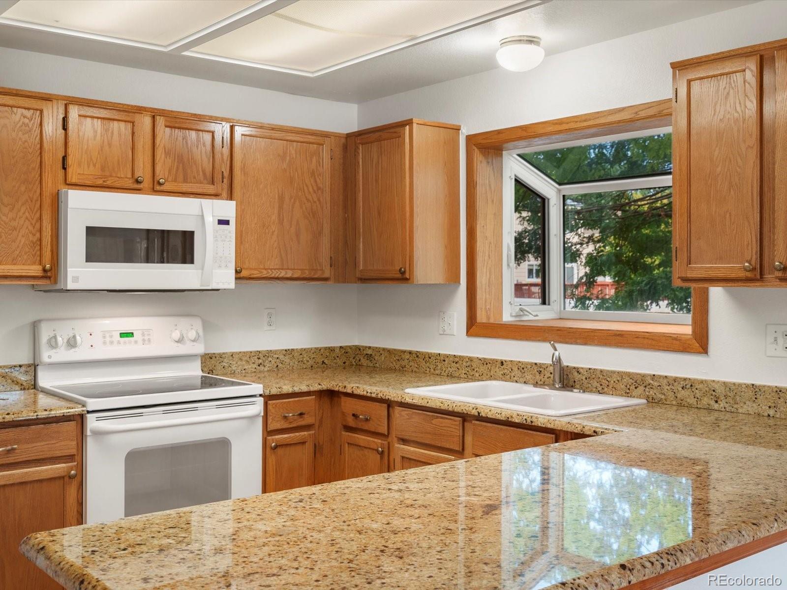 MLS Image #6 for 13169  umatilla court,denver, Colorado