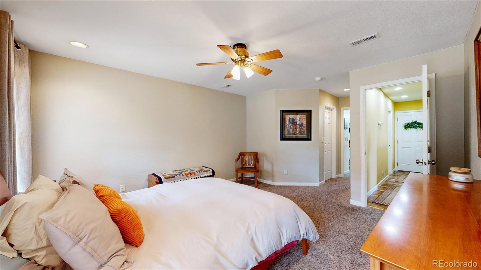 MLS Image #11 for 7452  buffalo court,littleton, Colorado