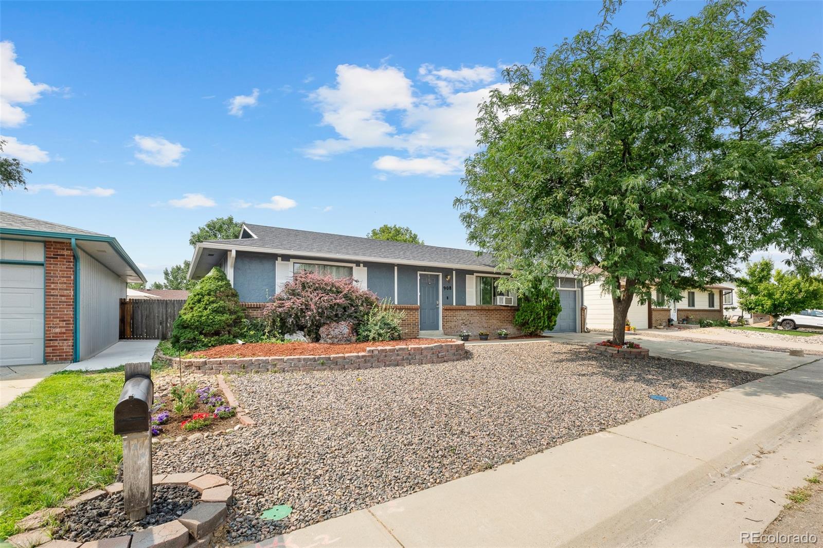 MLS Image #0 for 908  trapper drive,fort lupton, Colorado